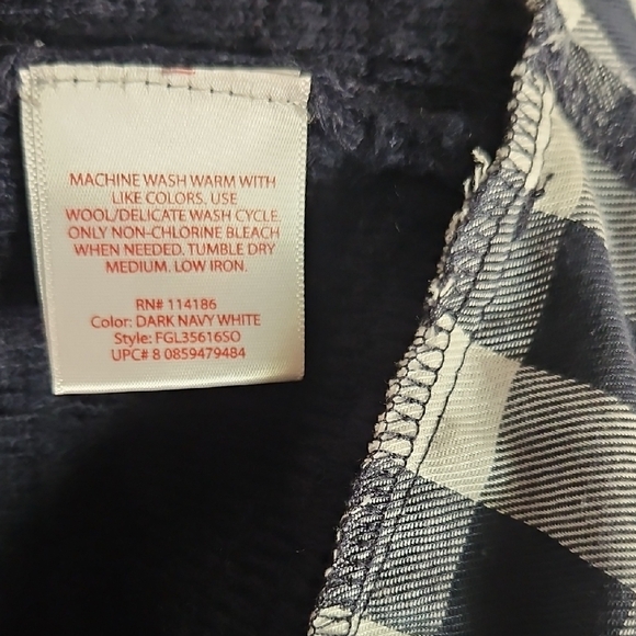 Faded Glory Navy V-Neck Sweater with Checkered Collar - Picture 5 of 5